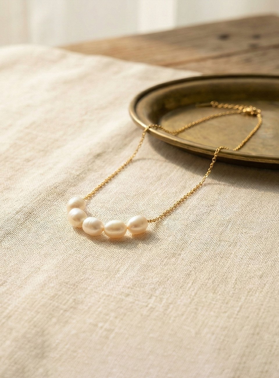 Elegant 5-Pearl Minimalist Gold Chain Necklace - White Oval Pearls