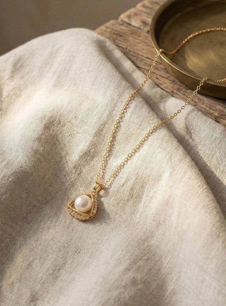 Pearl Pendant Necklace – Gold-Toned Triangular Frame with Shimmering Zircon Accents for Women