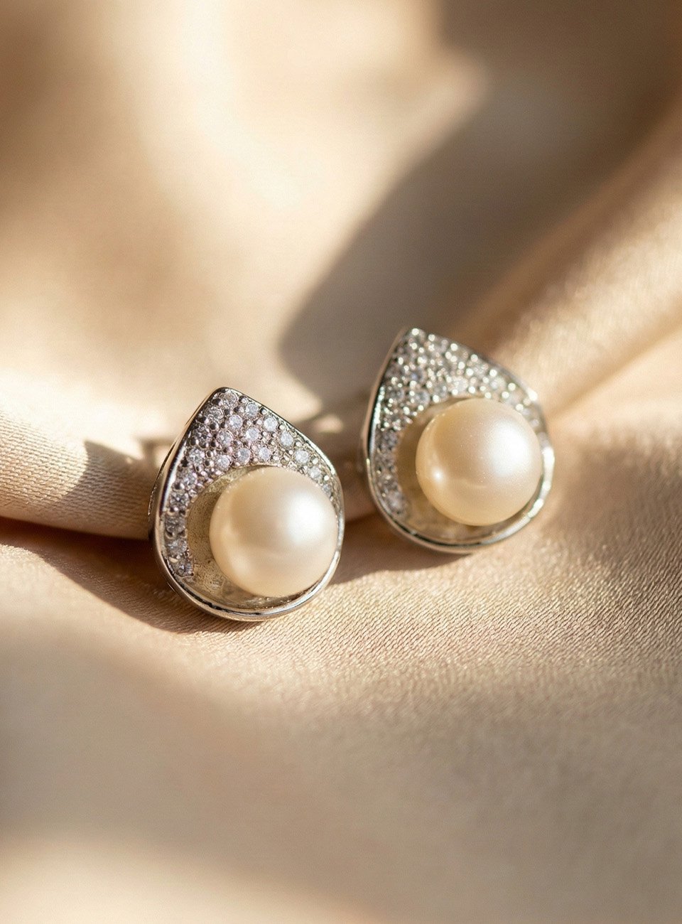 Elegant Teardrop Pavé Pearl Stud Earrings