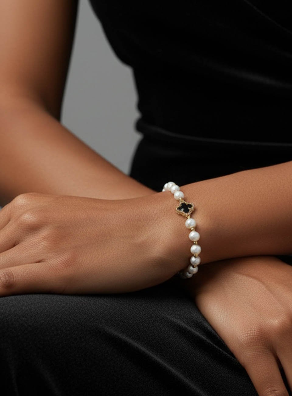 Plated Natural Freshwater Pearl Bracelet with Onyx-Style Clover Charm