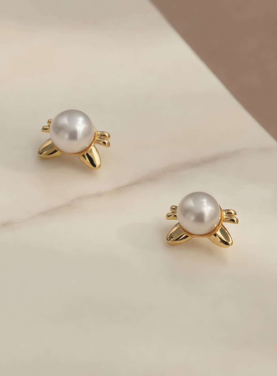 Golden Bloom Shell Pearl Stud Earrings
